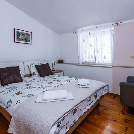 3 Bedroom In * Kavran