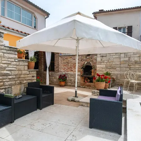 3 Bedroom In Holiday home Kavran
